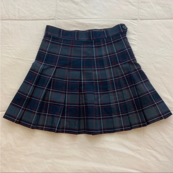 American Apparel Gabardine Plaid Tennis Skirt - Picture 3 of 13